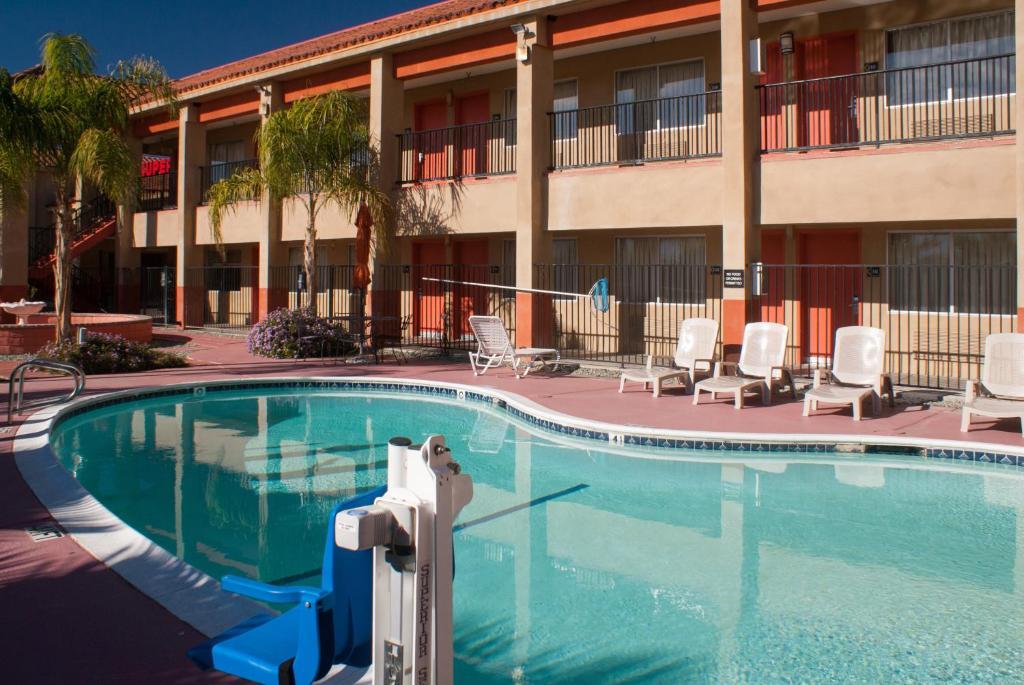 Super 8 By Wyndham Indio Hotell Eksteriør bilde
